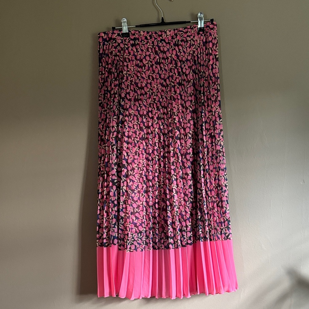 WD.NY Pink and Navy Patterned Midi Skirt